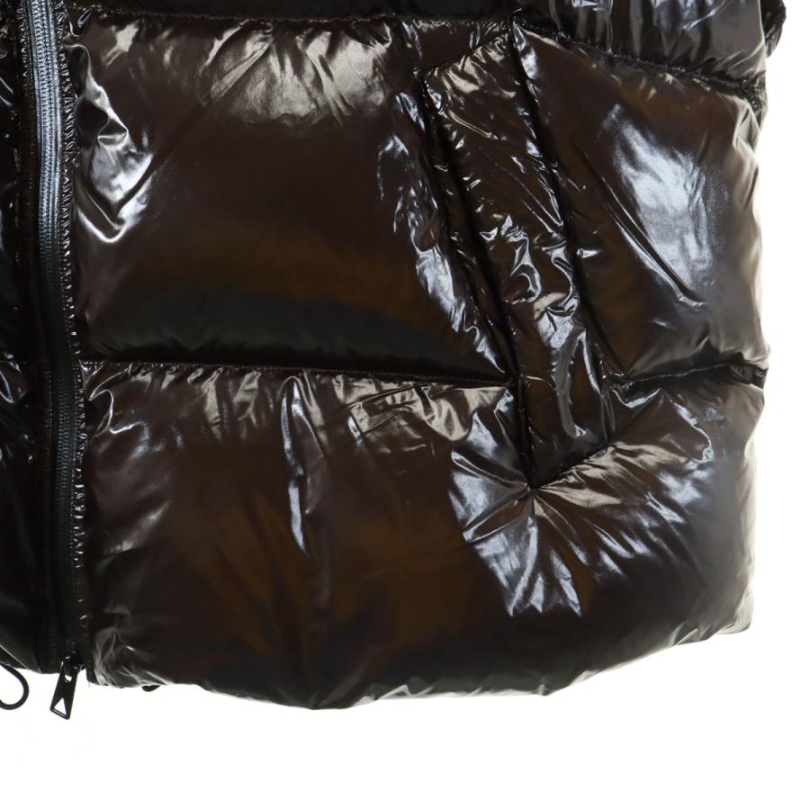 美品 BOTTEGA VENETA ボッテガ ヴェネタ 21AW イタリア製 ライト