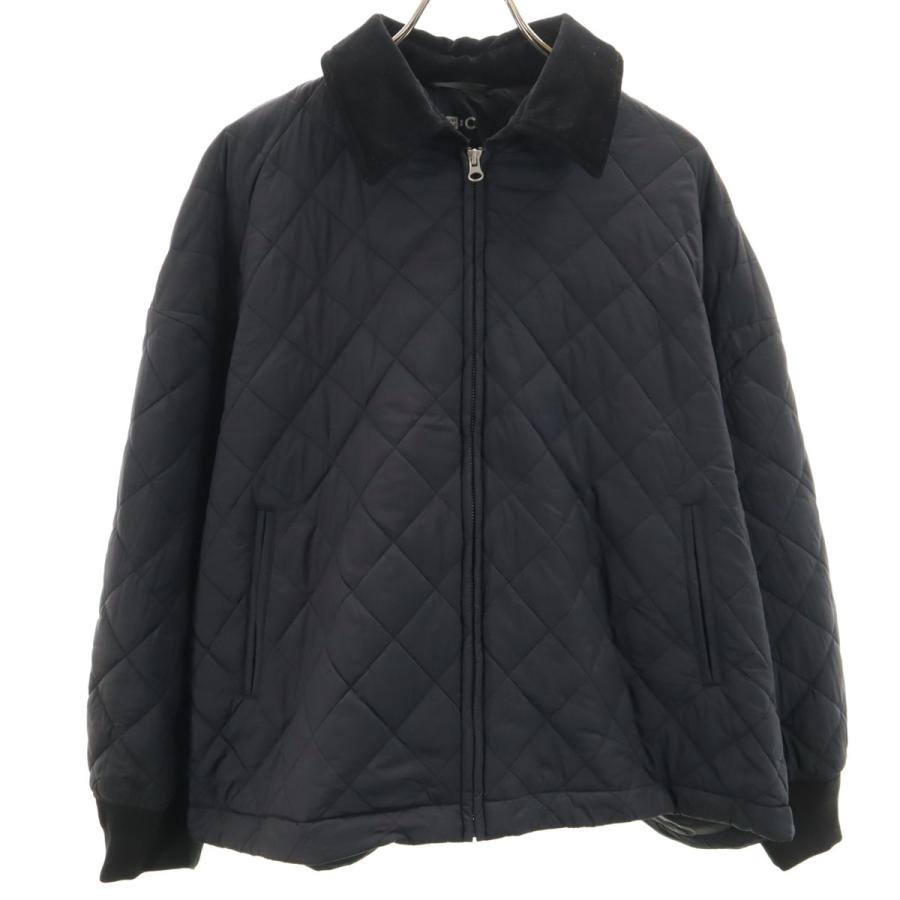1シーズンのみ使用です❗ レースレスなミニマルなシルエットが新しい、adidas Originalsの新作
