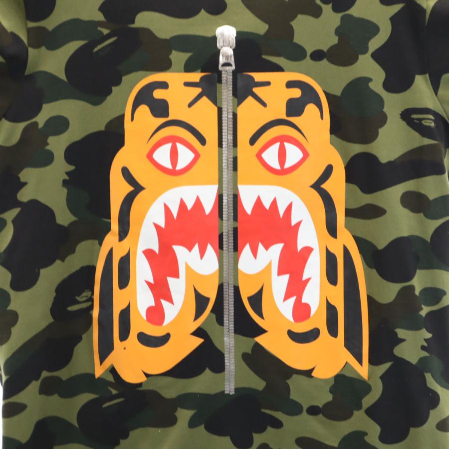 A BATHING APE（アベイシングエイプ） カモフラ柄 タイガー 半袖 T