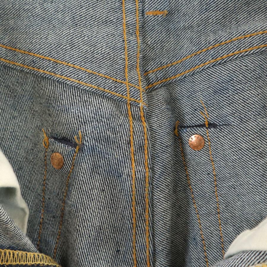 Levi's（リーバイス） 90s 米国製 裏リベット ビックE 赤耳 551ZXX
