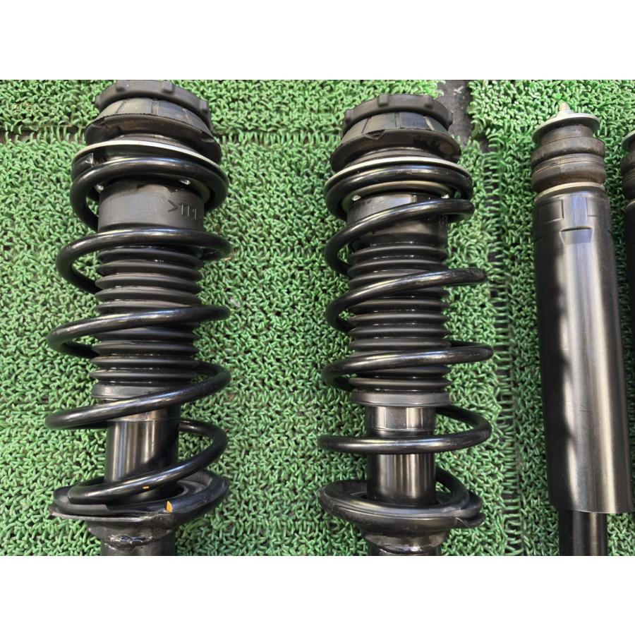 スペーシア純正MK53Sサスペンションキット美品 250729-C7 美品 スペーシアカスタム MK53S 純正 サスショック 1台分