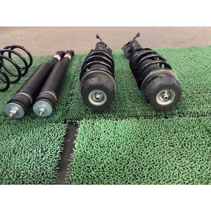 スペーシア純正MK53Sサスペンションキット美品 250729-C7 美品 スペーシアカスタム MK53S 純正 サスショック 1台分