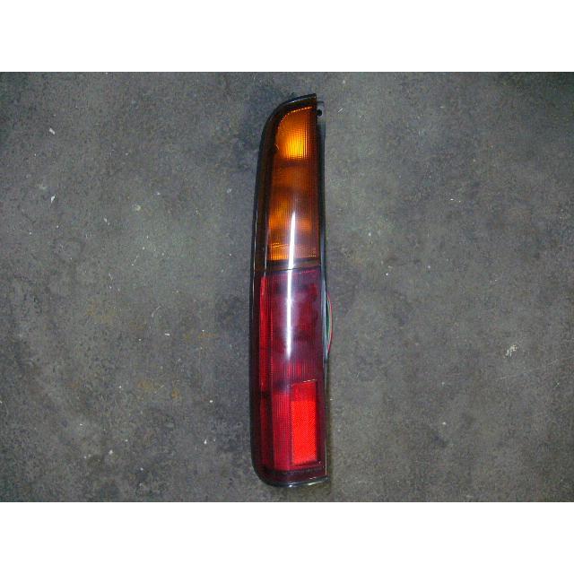 ムーヴ E-L600S 左テールランプ : 000001220415600 : 中古部品の 