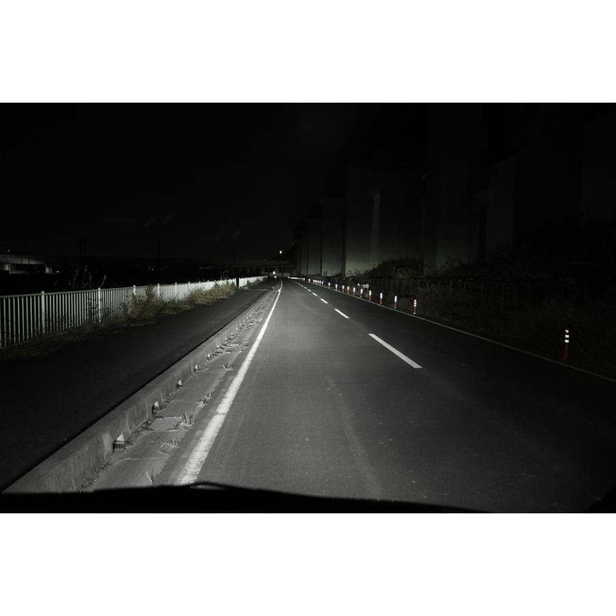 車 LED ヘッドライト H4 2年保証 新車検基準クリア BW5051E GIGA LEDヘッドバルブ C4 6000K H4 Hi 4000lm / Lo 3000lm (2灯合計値) carmate (P07)の画像