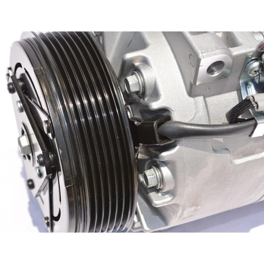 エアコンコンプレッサー 日産 セレナ用 純正品番 92600-1GZ0A/CY000