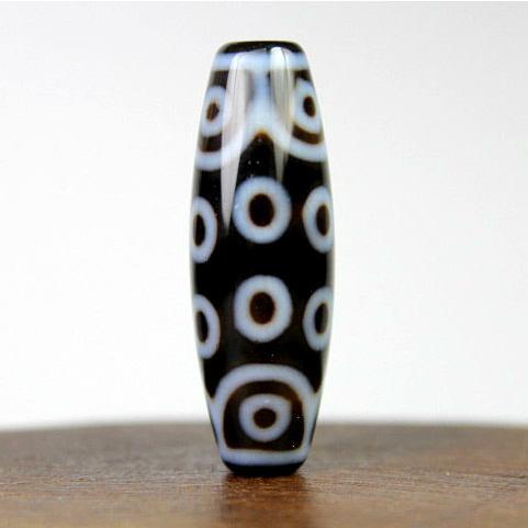 天珠 十八眼天珠 黒 38×12mm ☆ 金運 名声運 : カルメロヤフー店 