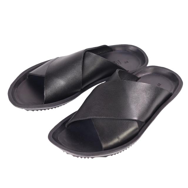 プントピグロ Punto Pigro 2103 レザー クロスストラップサンダル