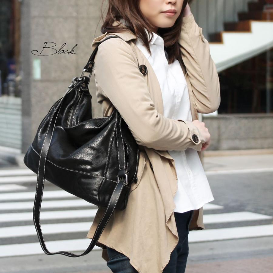 INNUE レザー Made in Italy ショルダーバッグ INNUE レザー Made in Italy ショルダーバッグ