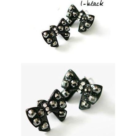 【送料無料】ブラックラインストーン　りぼんピアス【メール便：送料無】【代引き可：送料別】レディース |  | 02