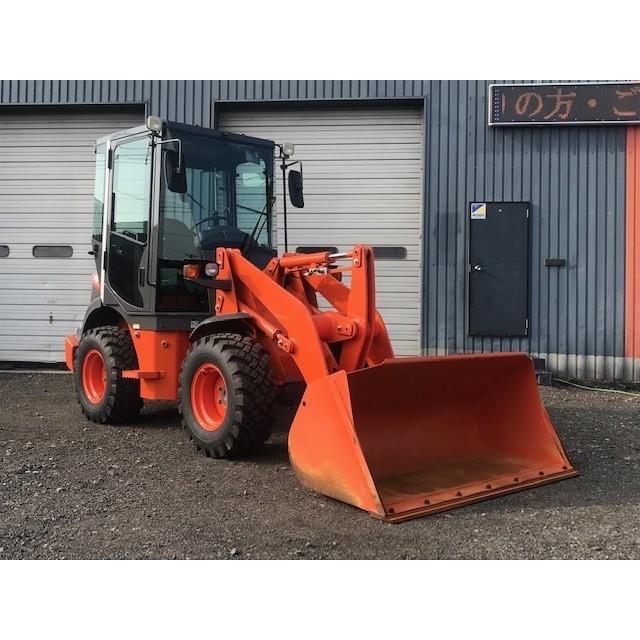 ☆福岡発 中古品 タイヤショベル（ホイールローダー） 2016年 ZW20 日立建機  611ｈ 動作問題なし☆ ☆福岡発 中古品 タイヤショベル（ホイールローダー） 2016年 ZW20