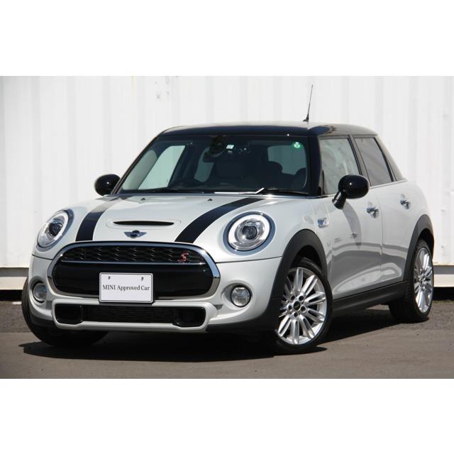 超歓迎 ミニ クーパーsd 5ドア Acc バックカメラ ユニオンジャックテール 楽天市場 Lamaimuaythaicamp Com