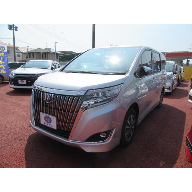 お求めやすく価格改定 エスクァイア トヨタ 1 8 Tss 9型ナビ プレミアムパッケージ Gi ハイブリッド 中古車