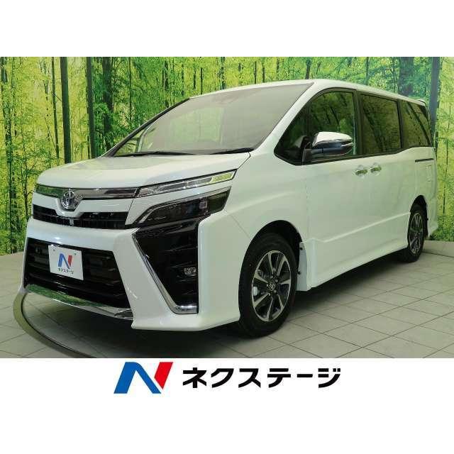 速くおよび自由な Zs 2 0 ヴォクシー トヨタ 煌iii 現行モデ 7人乗り 登録済み未使用車 中古車