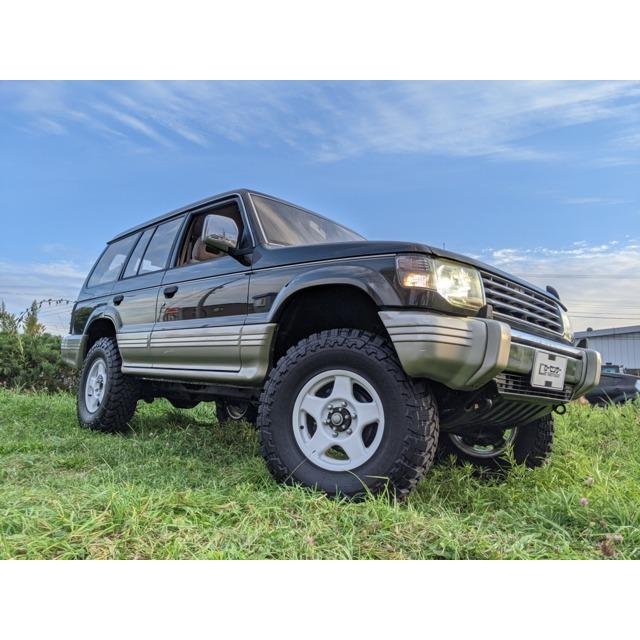 激安 三菱 パジェロ 2 8 ミッドルーフ Xj ディーゼルターボ 4wd オープンカント ブラッドレ 4ナン 冬t有 中古車