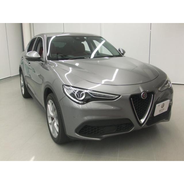 ステルヴィオ ファースト 中古車 エディション 4wd エディション 認定中古車 4wd Vu カーセンサー セール格安