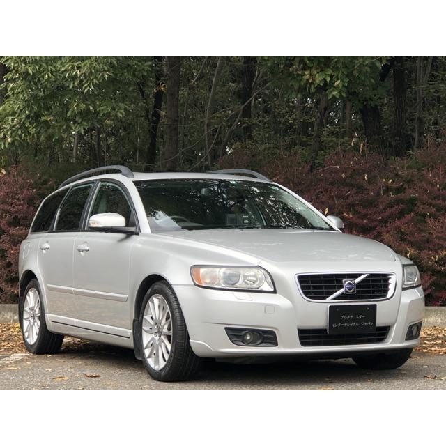 本命ギフト ボルボ V50 2 4i Se Sキー サンルーフ 本革 ナビ Hid 17インチ 中古車