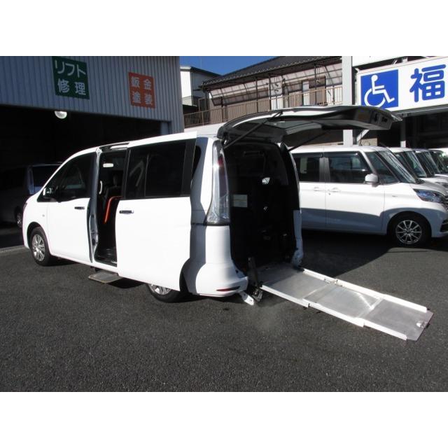 中古車 日産 セレナ スロープの商品一覧 通販 Yahoo ショッピング