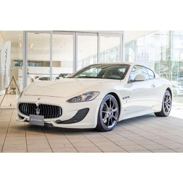 グラントゥーリズモ My14モデル 人気の 中古車 スポーツ Mcオートシフト インチホイール