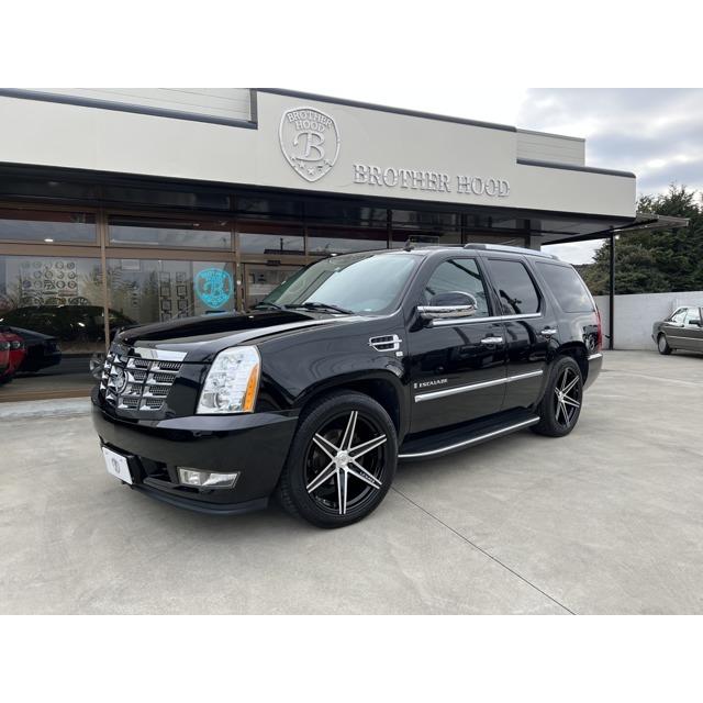 エスカレード 4wd 走行証明書付き 人気満点 新車並行車