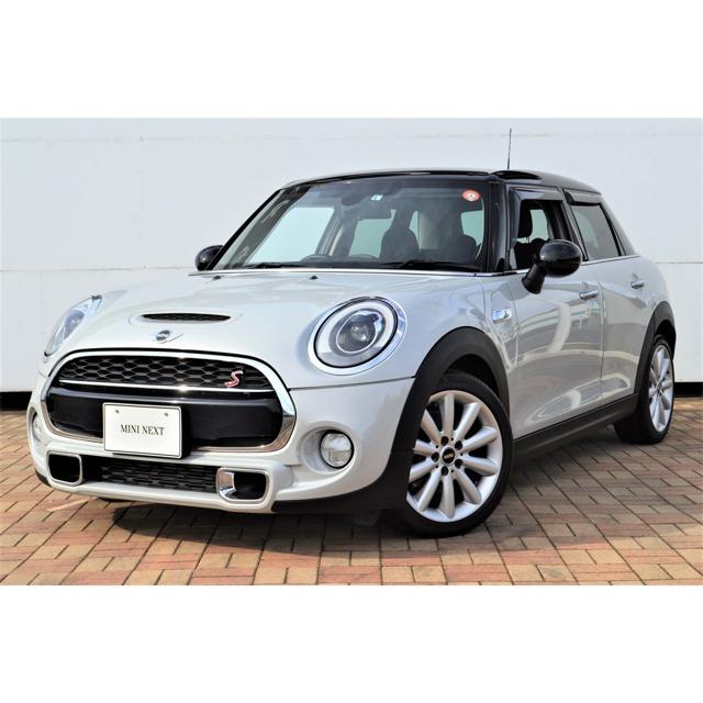 ミニ クーパーs 5ドア 正規認定中古車 1オナ 純正hddナビ 若者の大愛商品