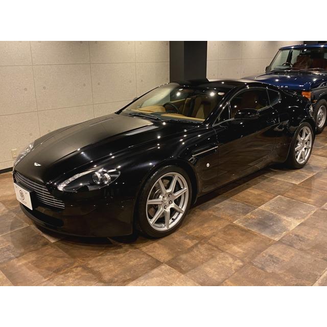 V8 車 バイク 自転車 ジェットブラック アストン専門工場にてnewクラッチ交換済み R4年3月 安心のヴァンテージをお届けいたします Vu V8 ヴァンテージ スポーツシフト Newクラッチ交換済み Vu 中古車 カーセンサー 受注生産品 の