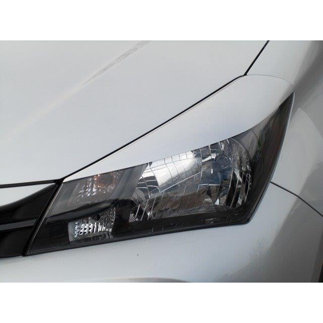 アイライン　トヨタ　ヴィッツ(中期)〜H28.12までNSP130,NSP130,135　NCP131　ハロゲン用　左右セット