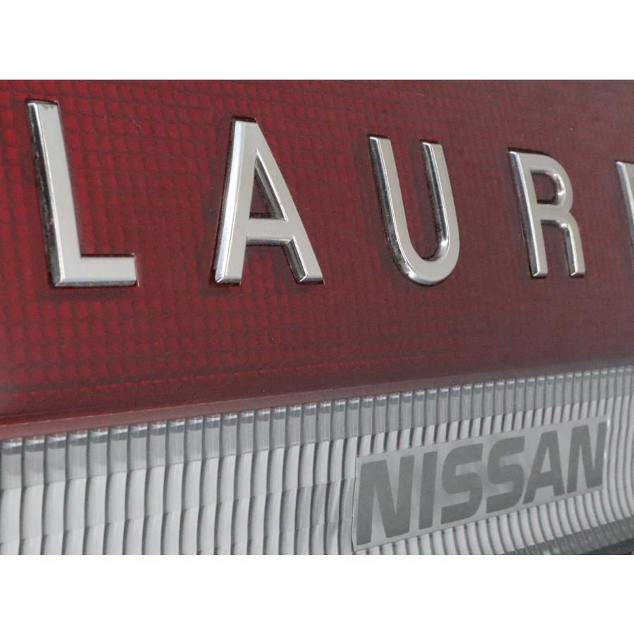 C33 ローレル　リアガーニッシュ Yahoo!オークション - C33 ローレル リア ガーニッシュ