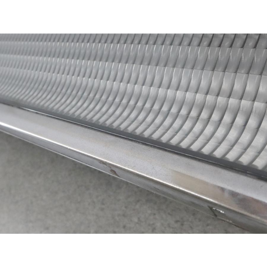 C33 ローレル　リアガーニッシュ Yahoo!オークション - C33 ローレル リア ガーニッシュ