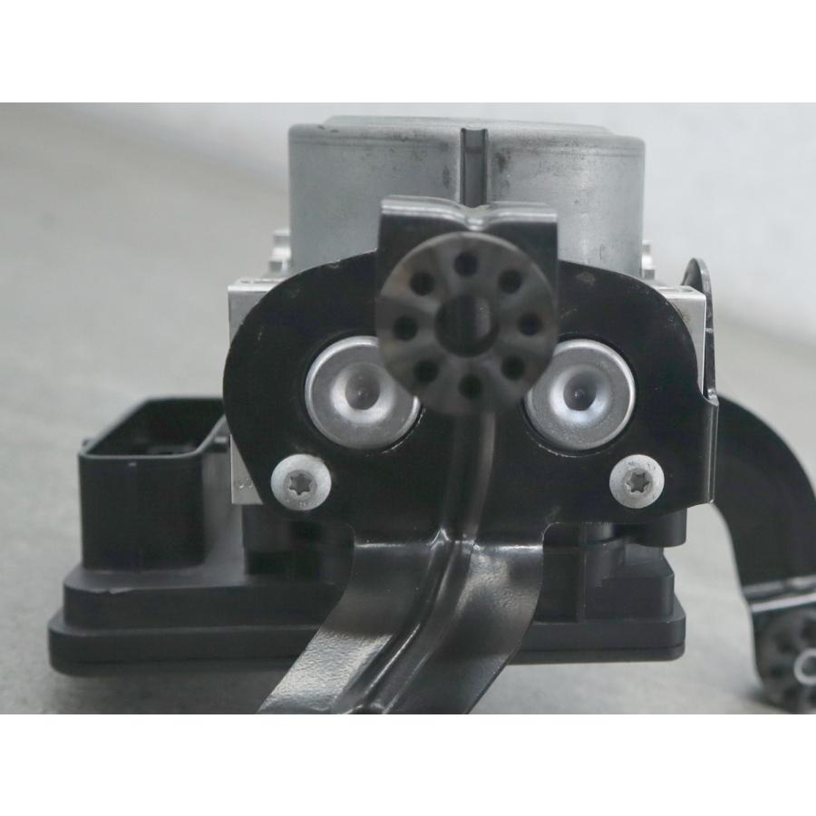 BMW 1シリーズ F20 116i DBA-1A16 DSC ABSアクチュエーター 3451 