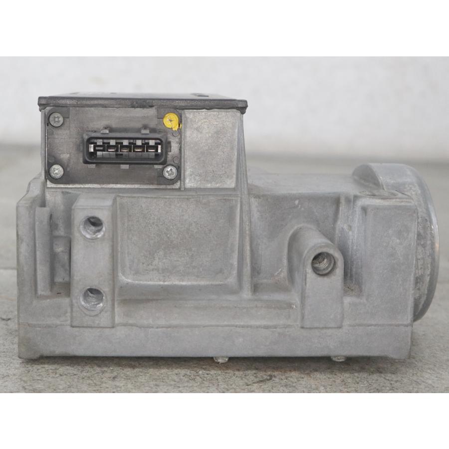 フォルクスワーゲン ゴルフ カブリオ 152HK エアフロメーター BOSCH 0