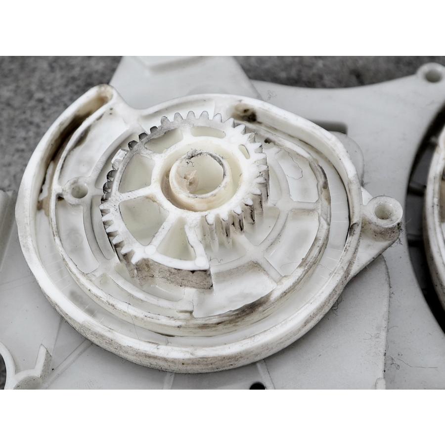 トヨタ ノア ZRR70G フロント エアミックスダンパーサーボ 純正