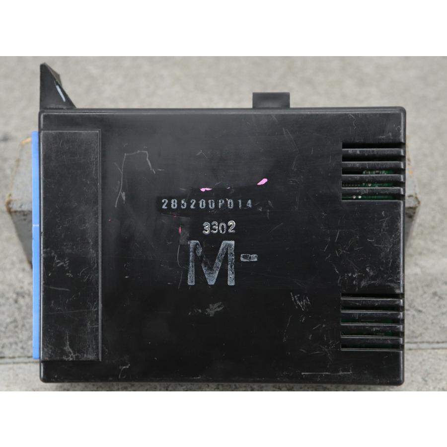 日産 セドグロ Y32 前期 エアコンアンプ 28520-0P014 ※ UY32 PY32