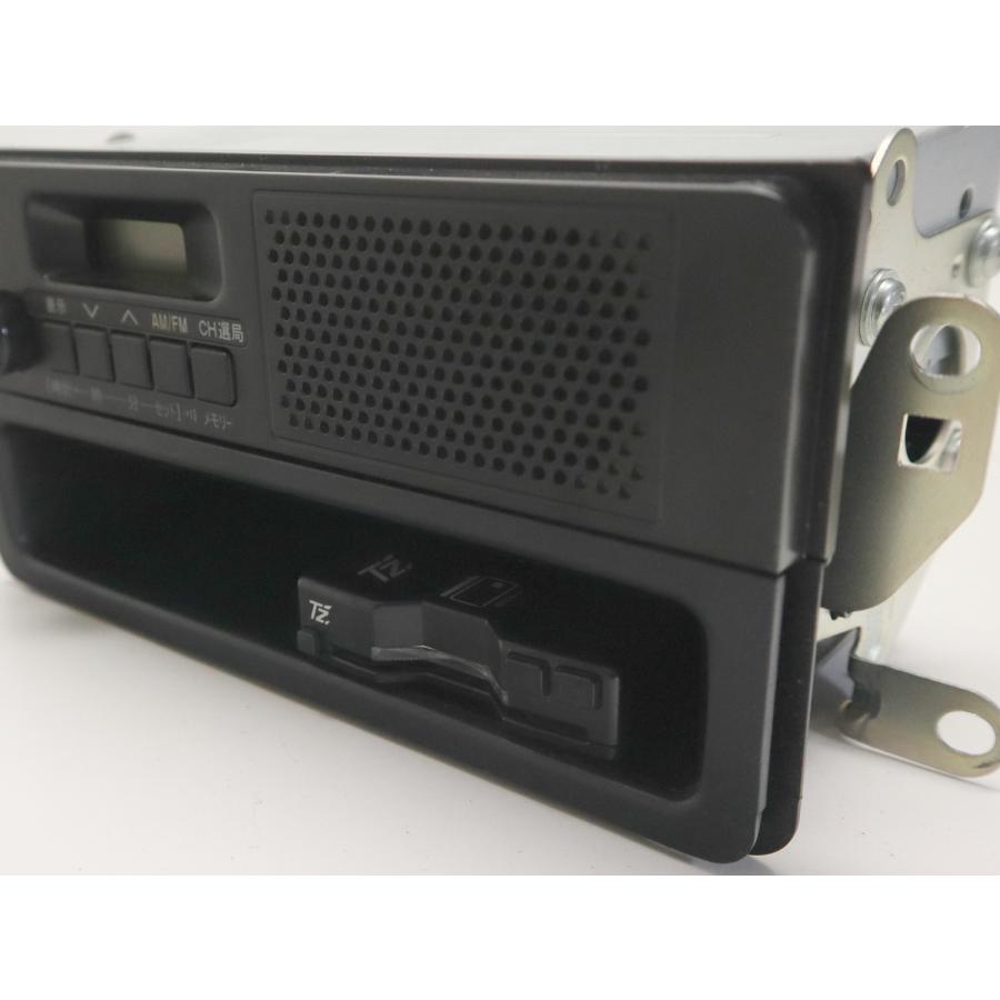 ダイハツ ハイゼット トラック 3BD-S510P AM/FM ラジオチューナー