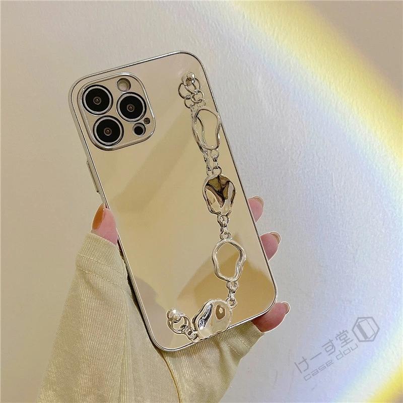 チェーン付！ iPhone 13 pro ケース チェーンストラップ SE3 2022