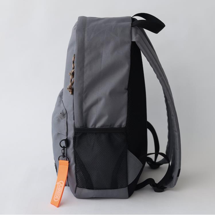 OUTDOOR×星のカービィ コラボデイパック M アウトドアプロダクツ