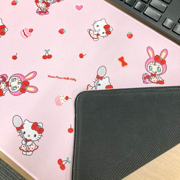 メゾピアノ×ハローキティ デスクマット チェリー 574431 Hello Kitty