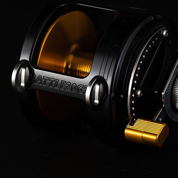 アリゲーター 両軸リール バトル20GT BG-L alphatackle LTD BLACK GOLD(左)の画像