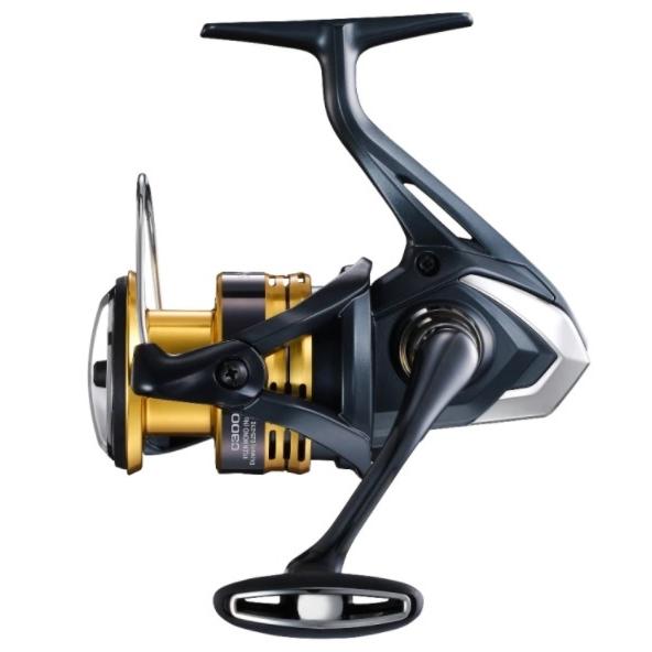 SHIMANO SAHARA C3000 スピニングリール　22年製 シマノ（SHIMANO） スピニングリール 22サハラ C3000 2022年モデル