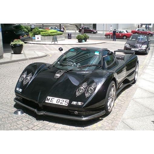 1/18 パガーニ ゾンダ Pagani Zonda C12 黒 ブラック black 2004
