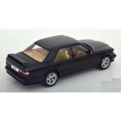 Modellino Auto Mercedes W124 Tuning Bianco 1986 &ndash; Scala 1:18 MCG 18343