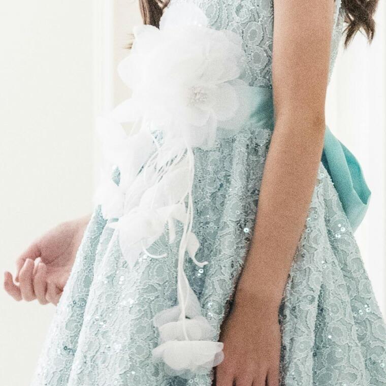 2wayコサージュ ヘアクリップ 安全ピン 大輪の白い花 フォーマル バラ 髪飾り 結婚式 発表会 和装 ドレス Tak Pcac055 キャサリンコテージ 通販 Yahoo ショッピング