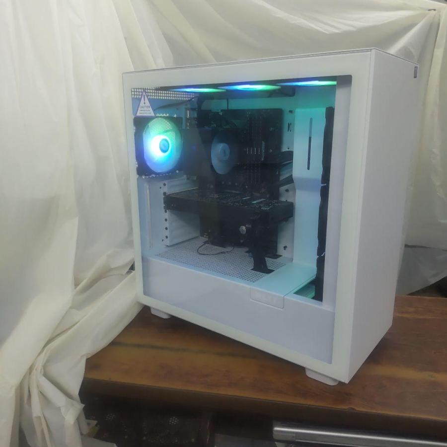 驚速M.2 大容量メモリ32GB GTX1070搭載ゲーミングパソコンの画像