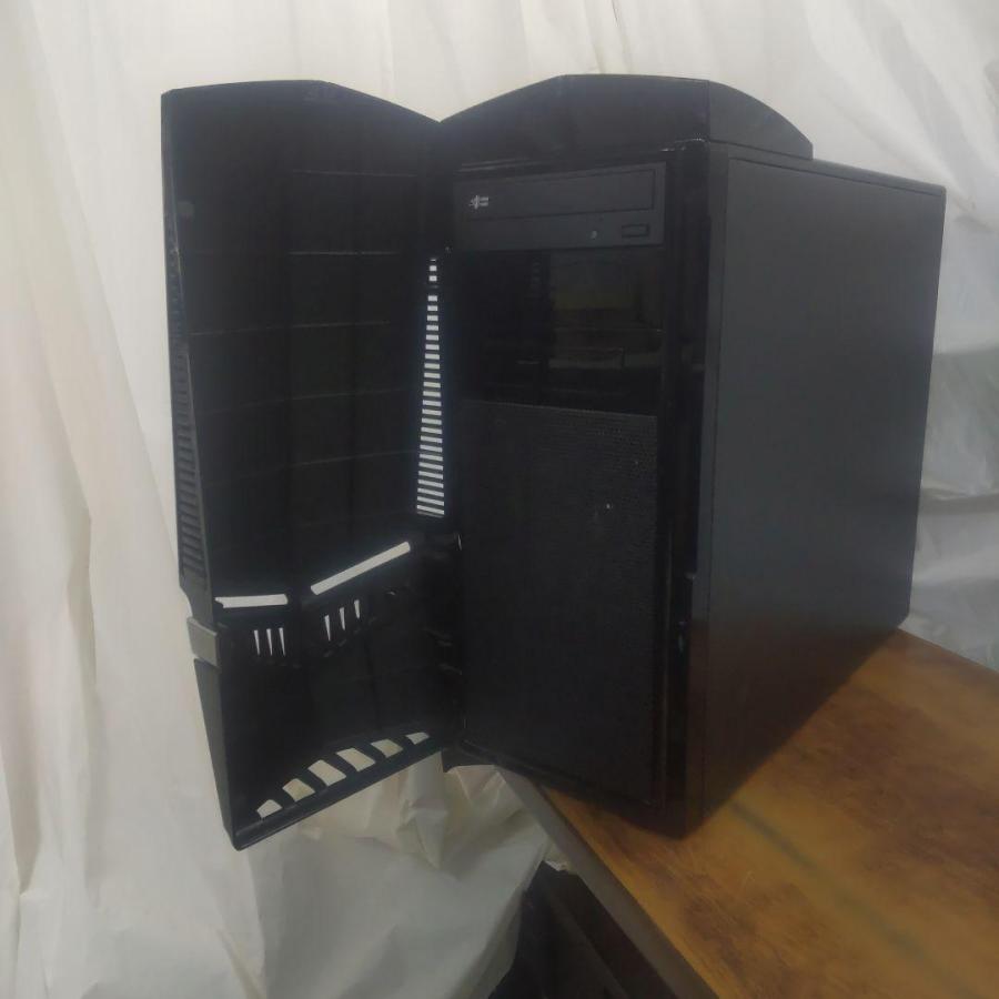爆速SSD GTX980 Core i7 水冷式TUNEゲーミングPC ASCII.jp：GTX 980 Ti搭載