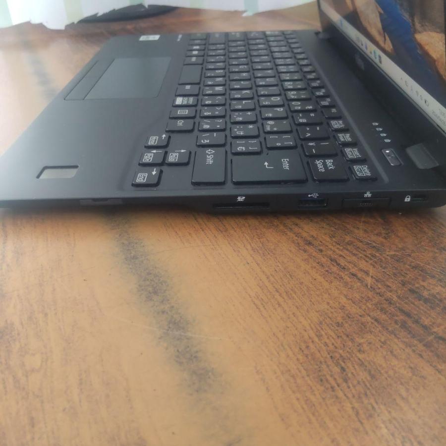 超軽薄中古ノートPC Core i5 10世代 富士通 U9310/D office2024超軽薄中古ノートPC Core i5 10世代 富士通 U9310/D