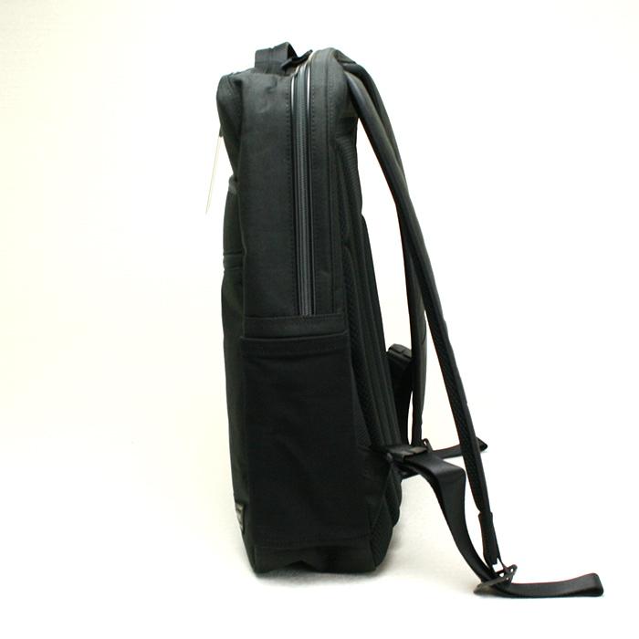 PORTER 吉田カバン ビジネスリュック CLERK(クラーク) DAYPACK | 吉田カバンホームページ | YOSHIDA & Co.