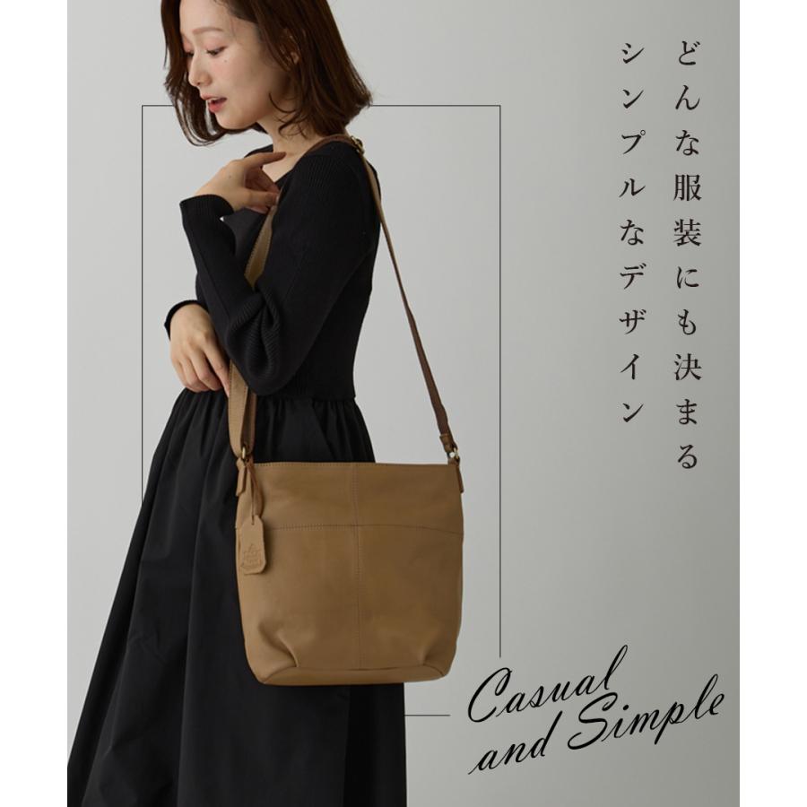 【domestique】本革ショルダーバッグ made in paris ショルダーバッグ レディース 本革 牛革 ソフトレザー シンプル