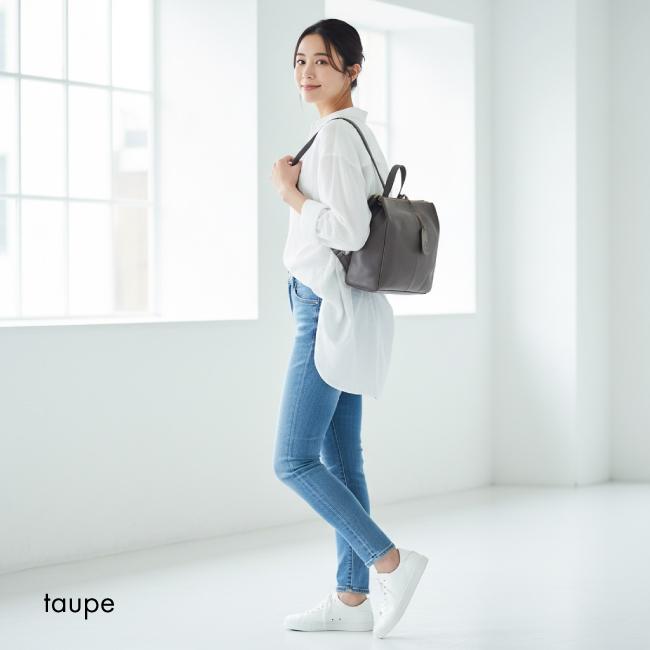 リュック レディース 本革 おしゃれ かわいい A5 シンプル カジュアル ファスナー リュックサック Angelus.A アンジェラスエー S-17019 ギフト 母の日の画像