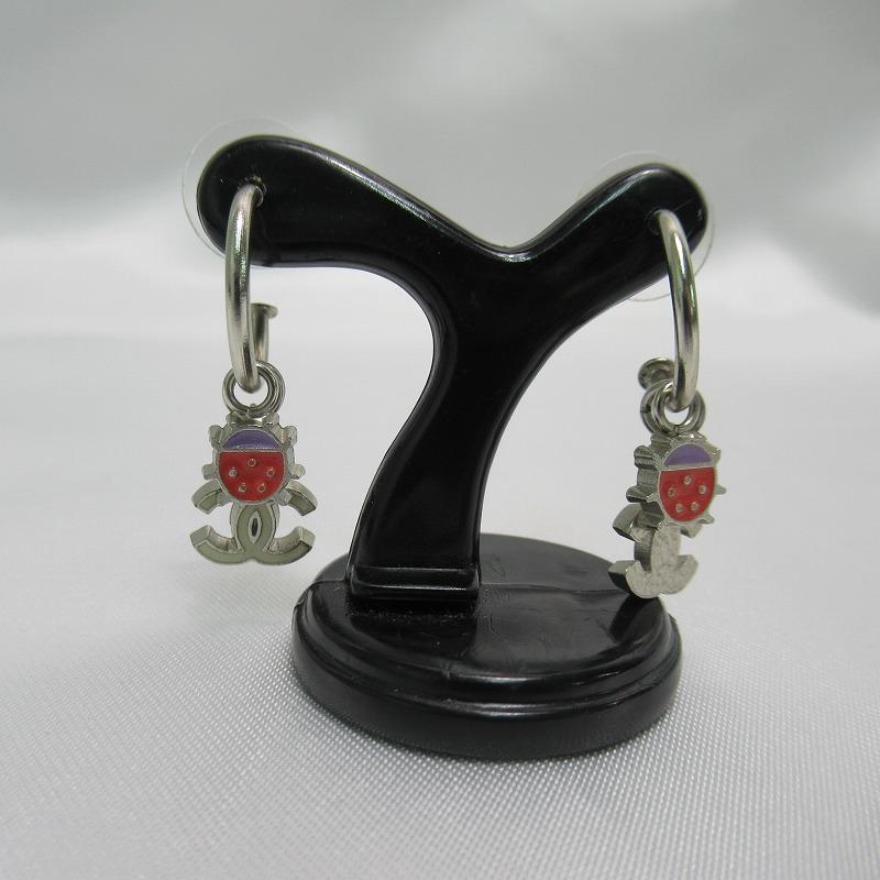 シャネルココマークてんとう虫ピアス www.alberobello.se