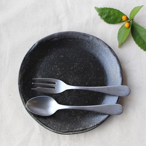 ステンレス スモーキーカラー マット グレイ ティースプーン135mm ケーキフォーク140mm 日本製 ダメージ加工 おしゃれ |  | 07