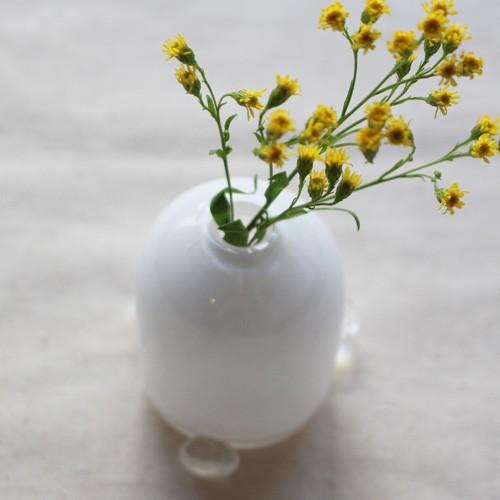 一輪挿し 手作り 花器 透明 つぶつぶ 白 丸型 吹きガラス 花瓶 tonari｜cayest｜02